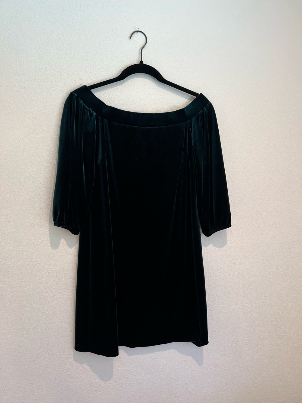 Vince Camuto Emerald Green Velvet Dress